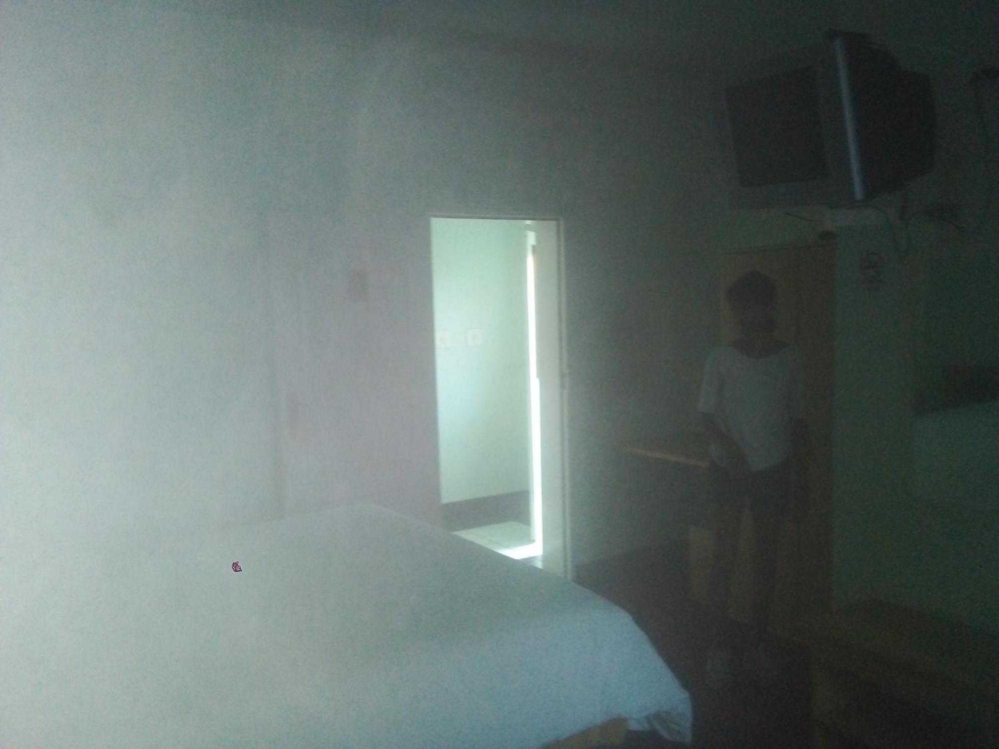 Brackendene Lodge กาโบโรเน ภายนอก รูปภาพ